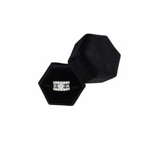 Load image into Gallery viewer, 18K/14K 3-Band Wedding Set with Round Diamond Center Stone