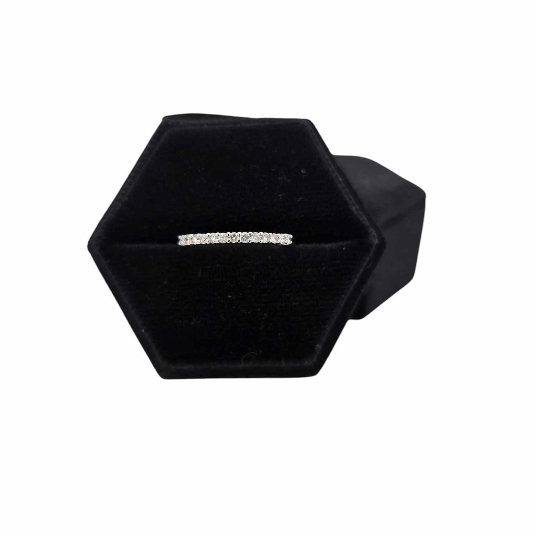 Estate 14KW .20CTW Diamond Wedding Band